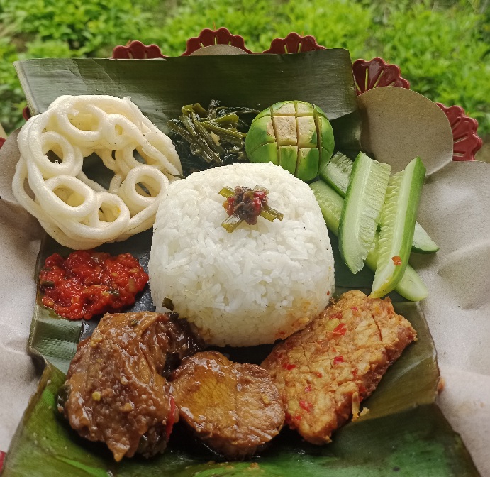 Nasi Liwet (Minimal 2 Porsi)